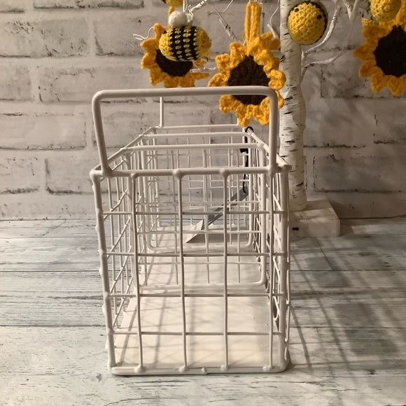 Rae Dunn Metal Utensil Holder - Picture 4 of 6